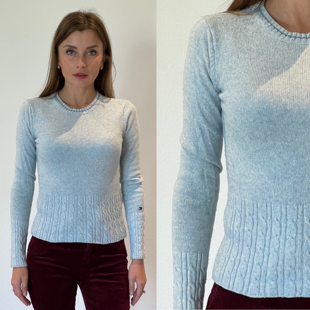 Vintage Tommy Jeans Baby Blue Sweater Small